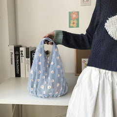 Women's Mesh Cloth Daisy Embroidery Handbag