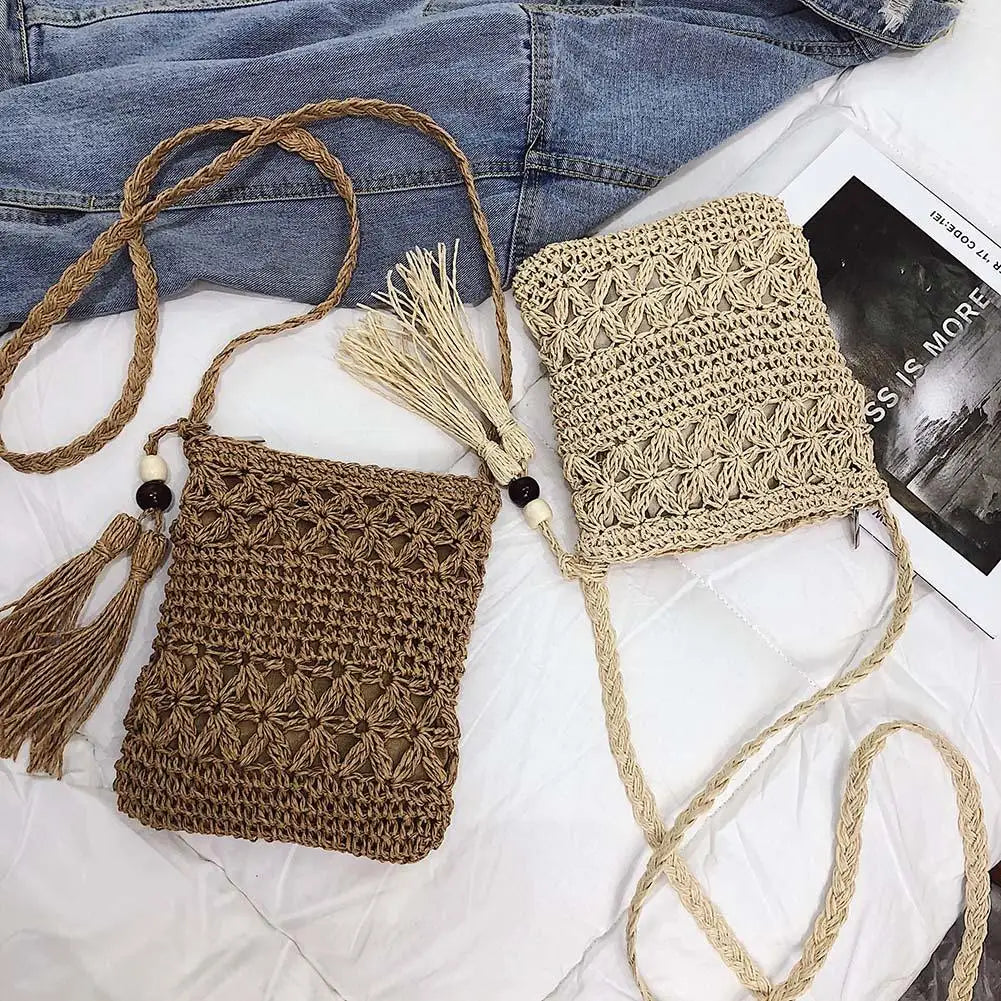 Women Straw Messenger Bag Hollow Out Woven Shoulder Tassel Crossbody Beach