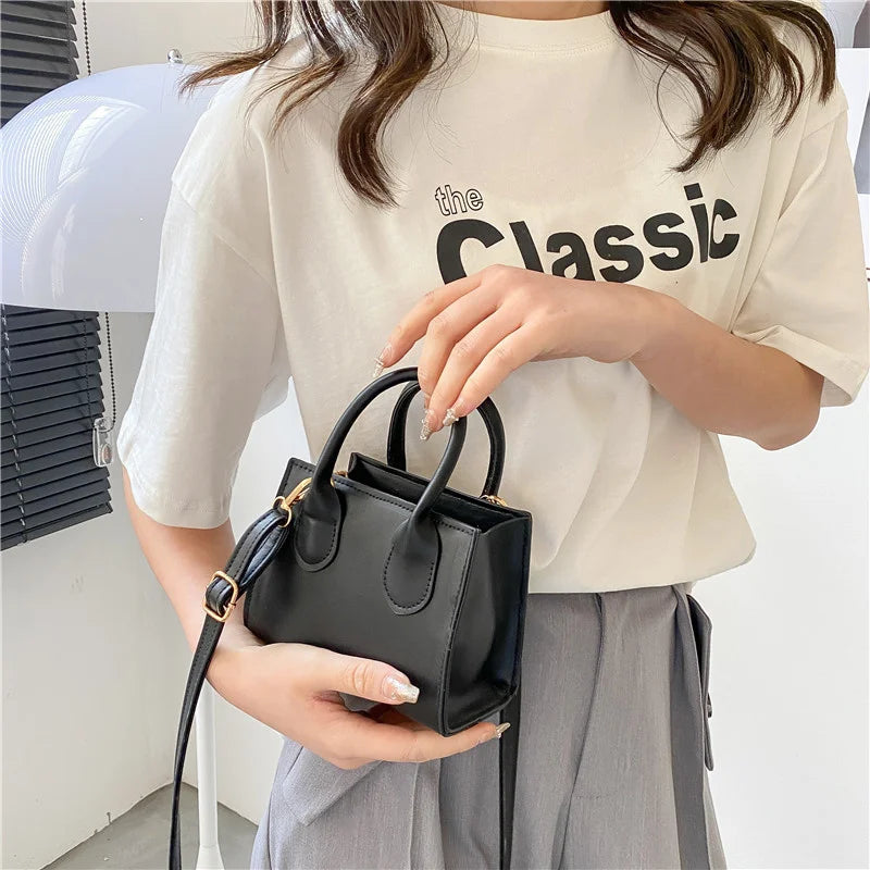 Women's Small Handbag Large Capacity Messenger Bag