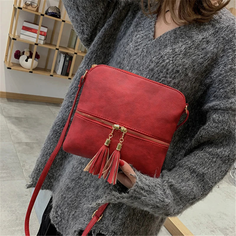 Tassel Crossbody Bag for Women European American Shoulder Zipper Bag