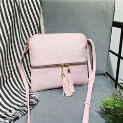 Tassel Crossbody Bag for Women European American Shoulder Zipper Bag