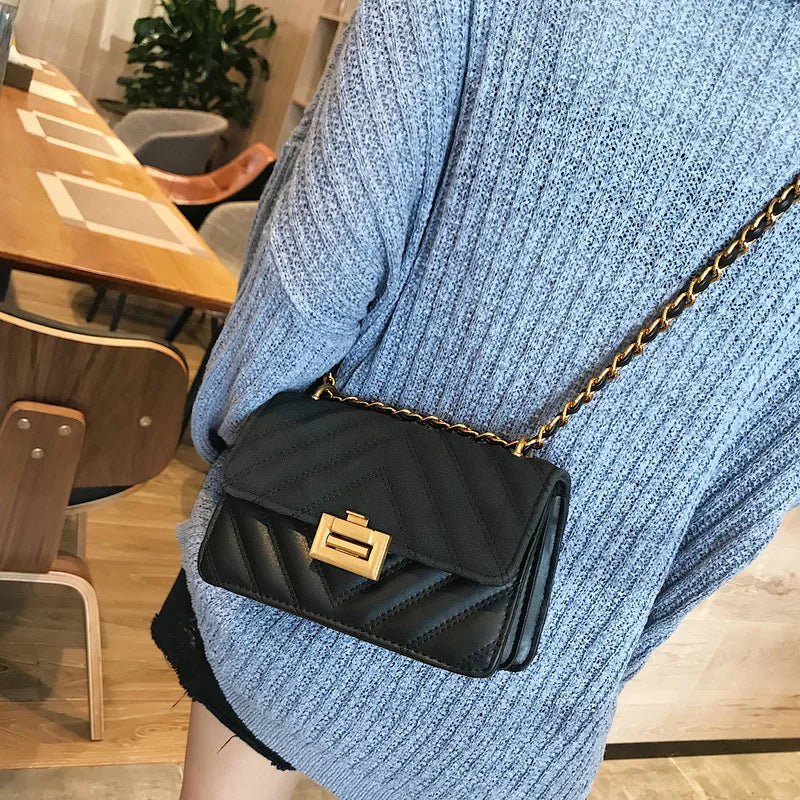 Women's PU Leather Messenger Bag Retro Chain Small Shoulder Bag