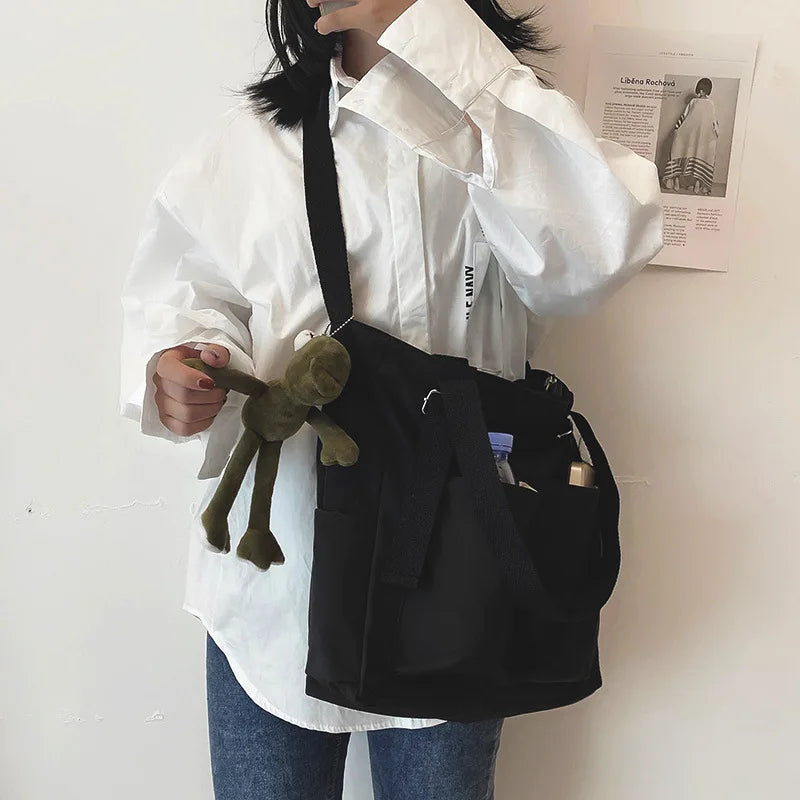 Waterproof Nylon Large Capacity Shoulder Bag for Women
