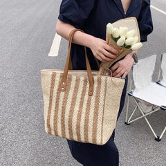 Straw Woven Shoulder Bag Large Capacity Seaside Beach Vacation Tote Purse