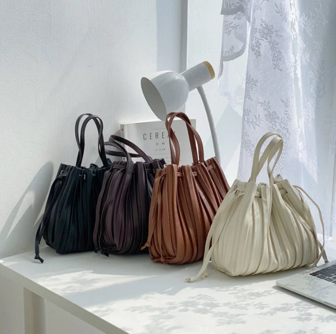 Striped Single Shoulder Messenger Bag Portable Fold Bag