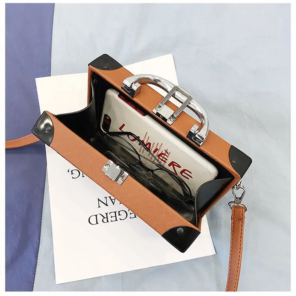 Women's Radio Shape Shoulder Bag Crossbody Bag