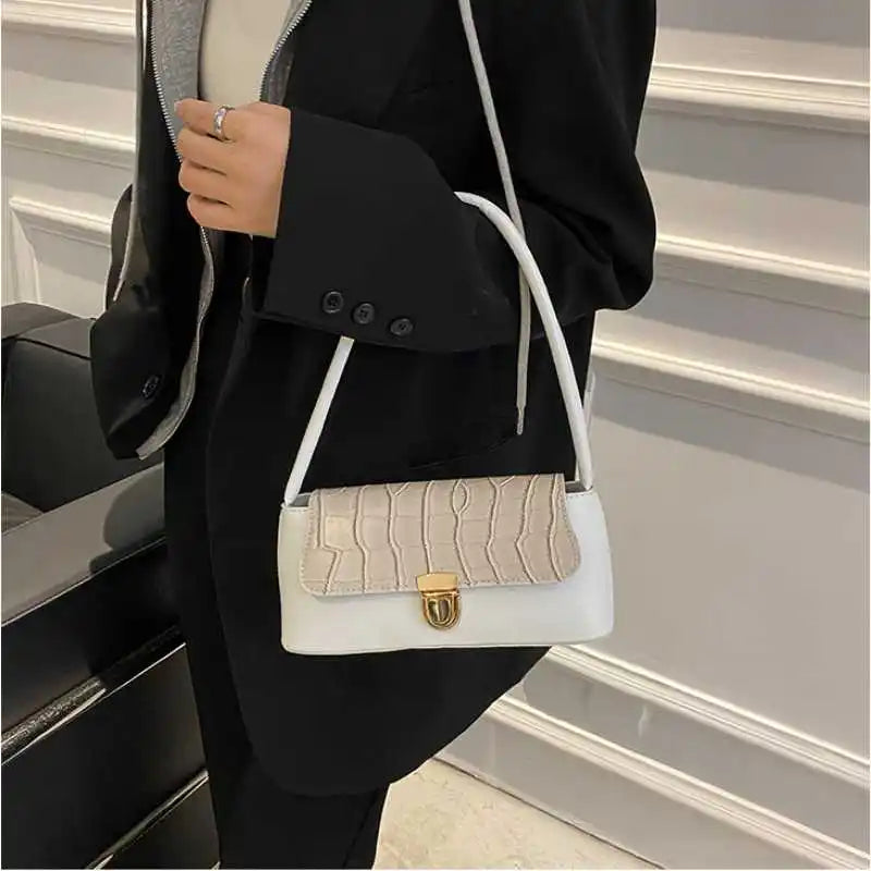 Women's Shoulder Underarm Bag Retro Small Square Bag