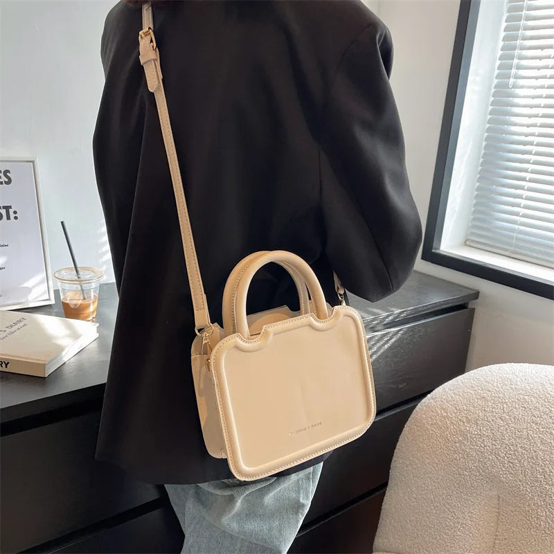 Women's Retro Shoulder Messenger Bag Ladies Casual Small Square Bag