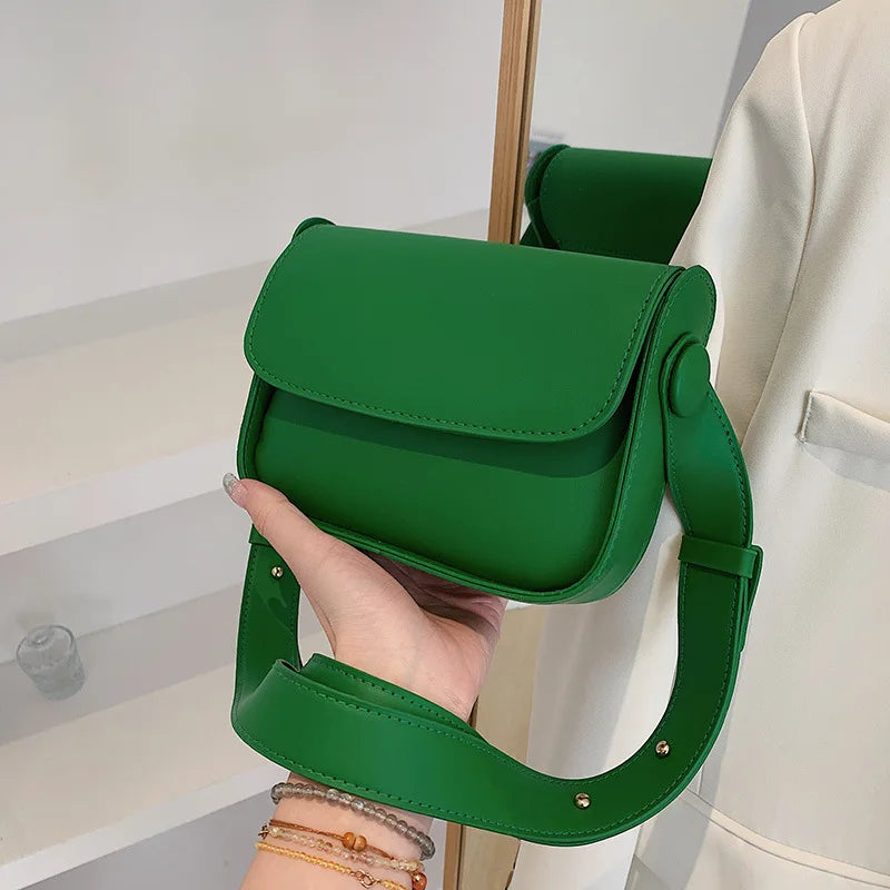 Women's Pu Flap Crossbody Bag Solid Magnetic Clasp Armpit Shoulder Bag