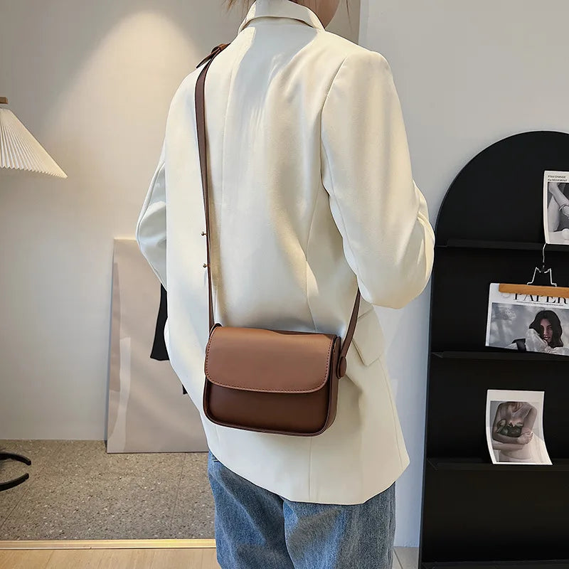 Women's Pu Flap Crossbody Bag Solid Magnetic Clasp Armpit Shoulder Bag