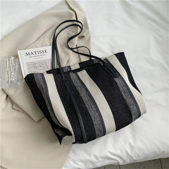 Women's Canvas Shoulder Bag High-capacity Tote with Magnetic Buckle