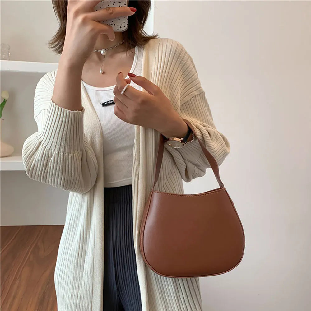 Women's Retro Saddle Underarm Bag Leather Casual Handbags