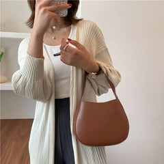 Women's Retro Saddle Underarm Bag Leather Casual Handbags