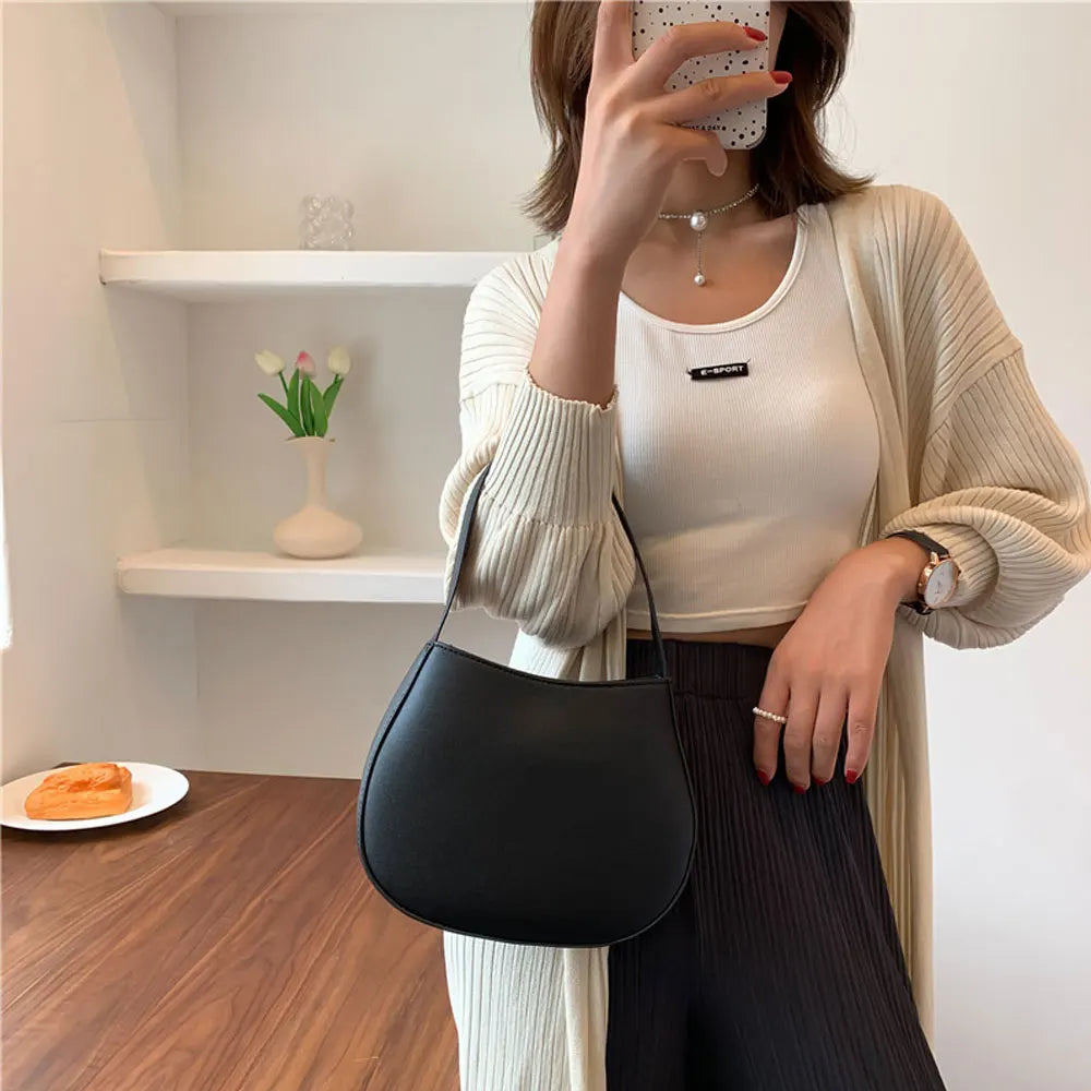 Women's Retro Saddle Underarm Bag Leather Casual Handbags