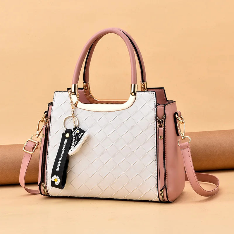 Large-capacity Women's Woven Shoulder Bag