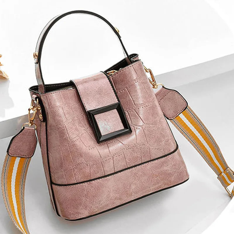 Women's PU Leather Solid Bucket Bag Retro Shoulder Embossed Stone Pattern