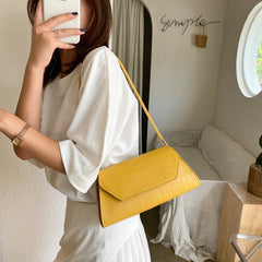 Retro Casual Women's Chain Handbags PU Leather