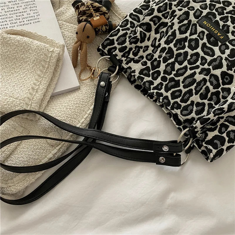 Leopard Shoulder Bag Reusable Shopping Bags Underarm Pack Casual Tote