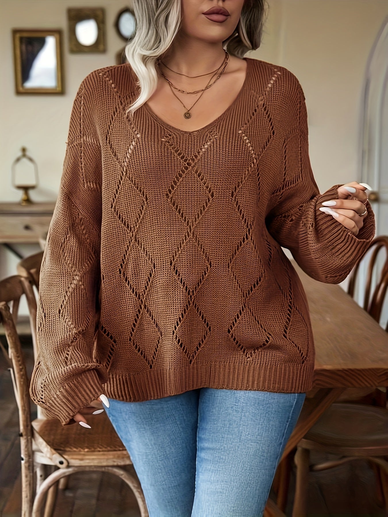  Solid Argyle Pattern Knit Top