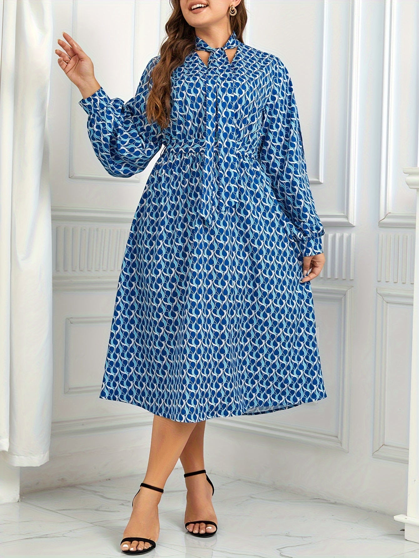 Women's Plus Allover Print Lantern Sleeve Midi Dress