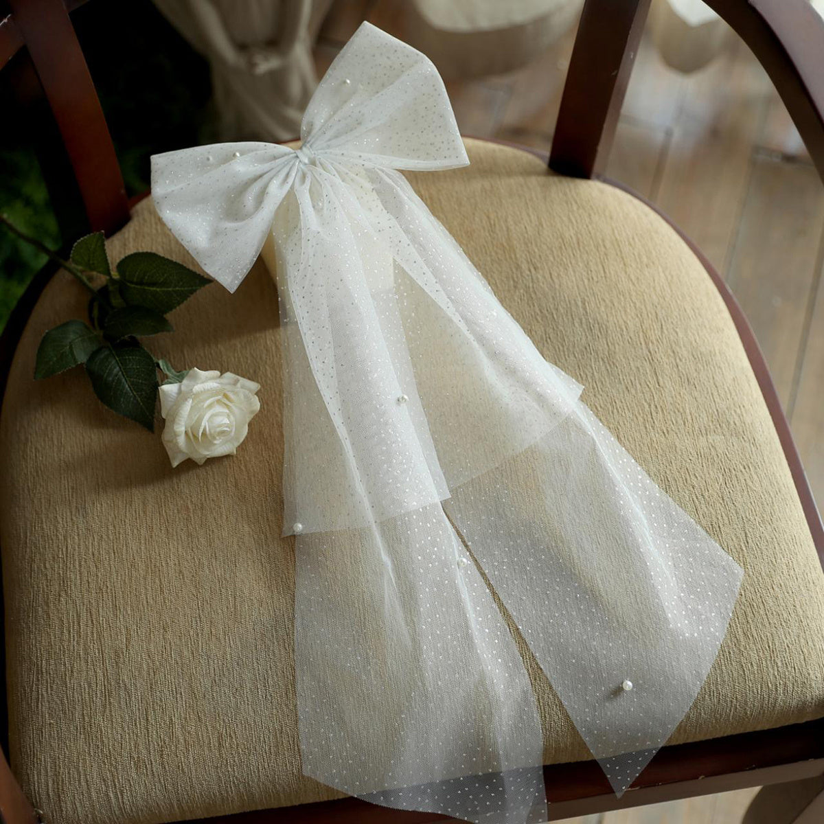 Bridal Hair Bow with Flowing Mesh Veil Wedding Prom Hair Accessory
