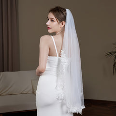 Romantic Bridal Veil with Lace and Faux Pearls