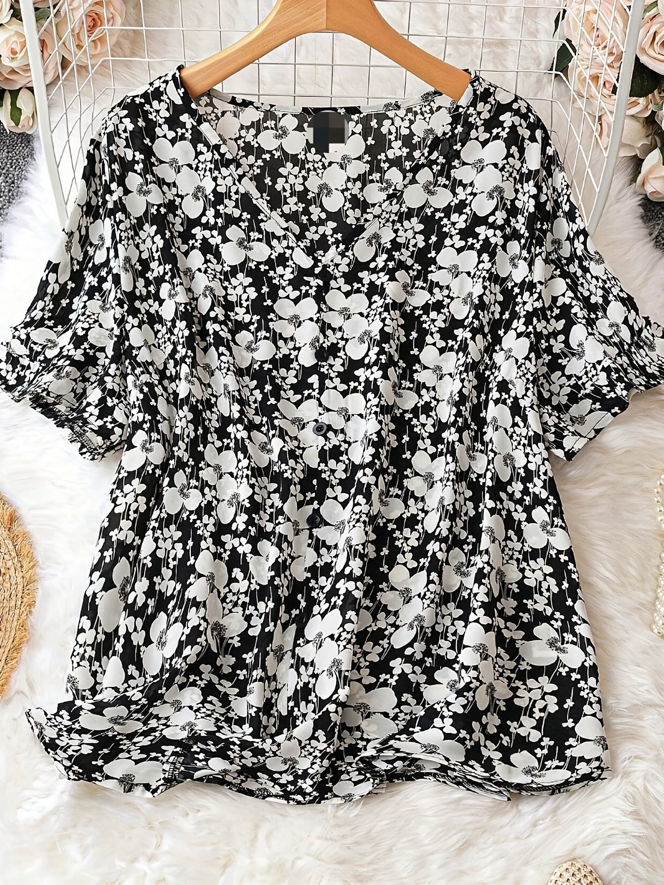  Casual Blouse Women's Plus Allover Floral Print V Neck T