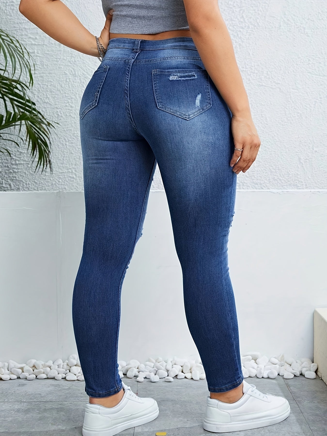  Star Print Ripped High Rise Skinny Jeans