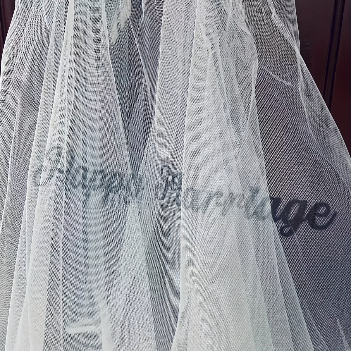 Custom Bridal Veil with Initials and Hearts - Soft Tulle Wedding Veil