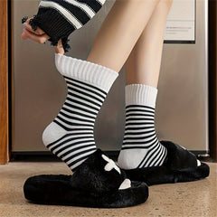 5 Pairs Stripe Print Thickened Mid Tube Socks for Women