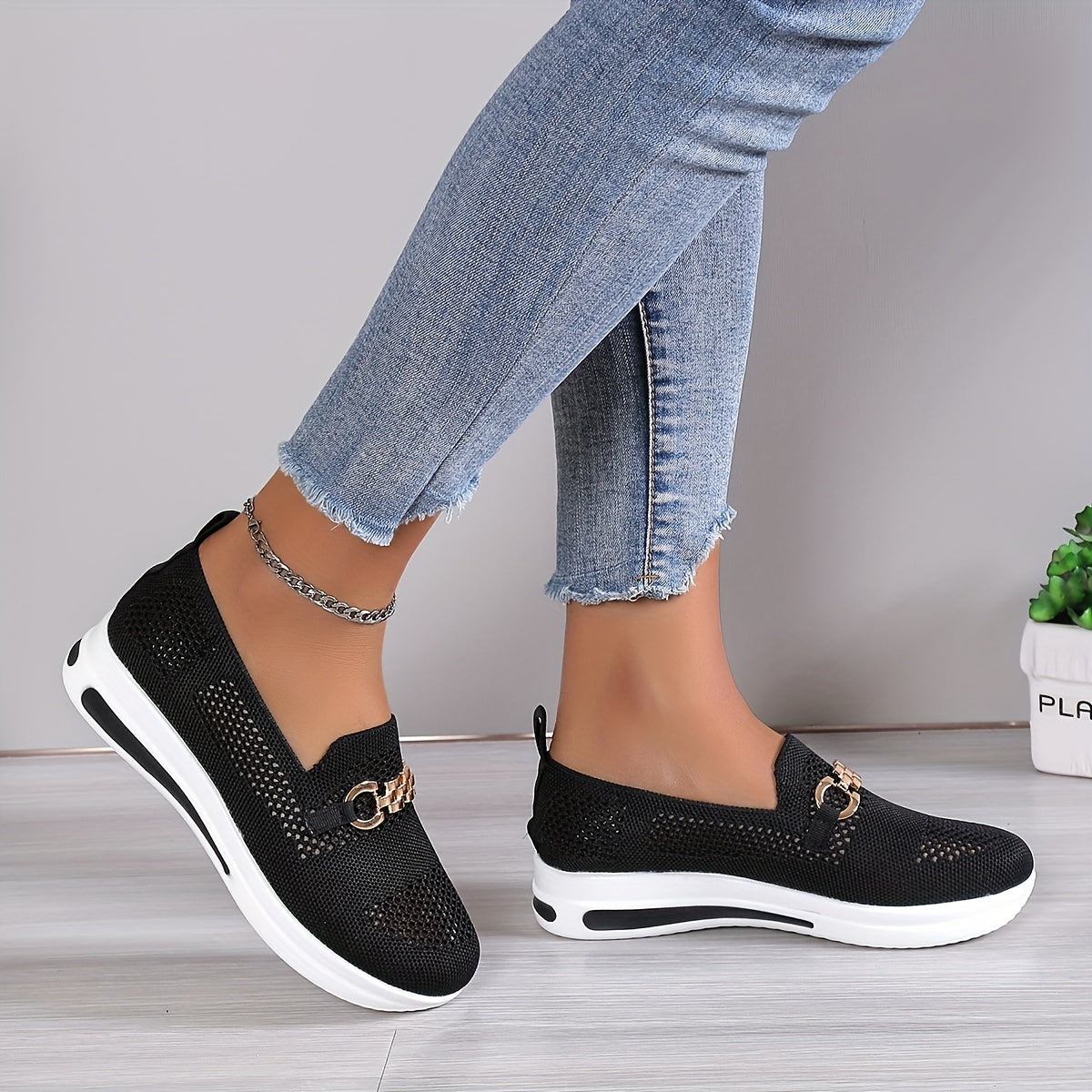 Women's Knitted Sock Shoes Metal Chain Low Top Slip On Casual Walking Sneakers