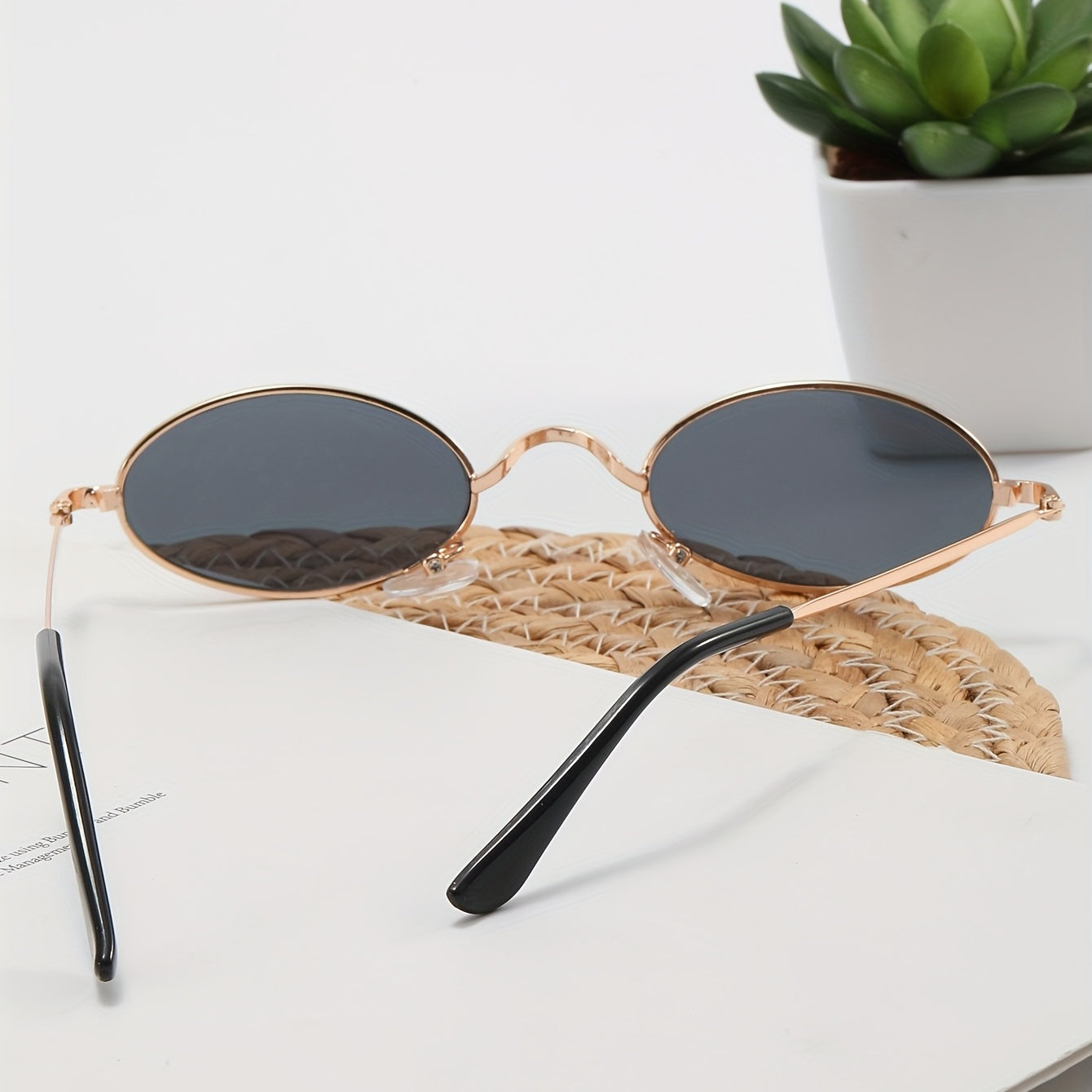 Oval Metal Sunglasses Retro Steampunk Anti Glare UV400