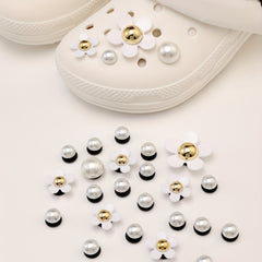 28pcs Flower Pearl Doll Clog Shoe Buckle Resin Leaf Charm Shoe Decoration