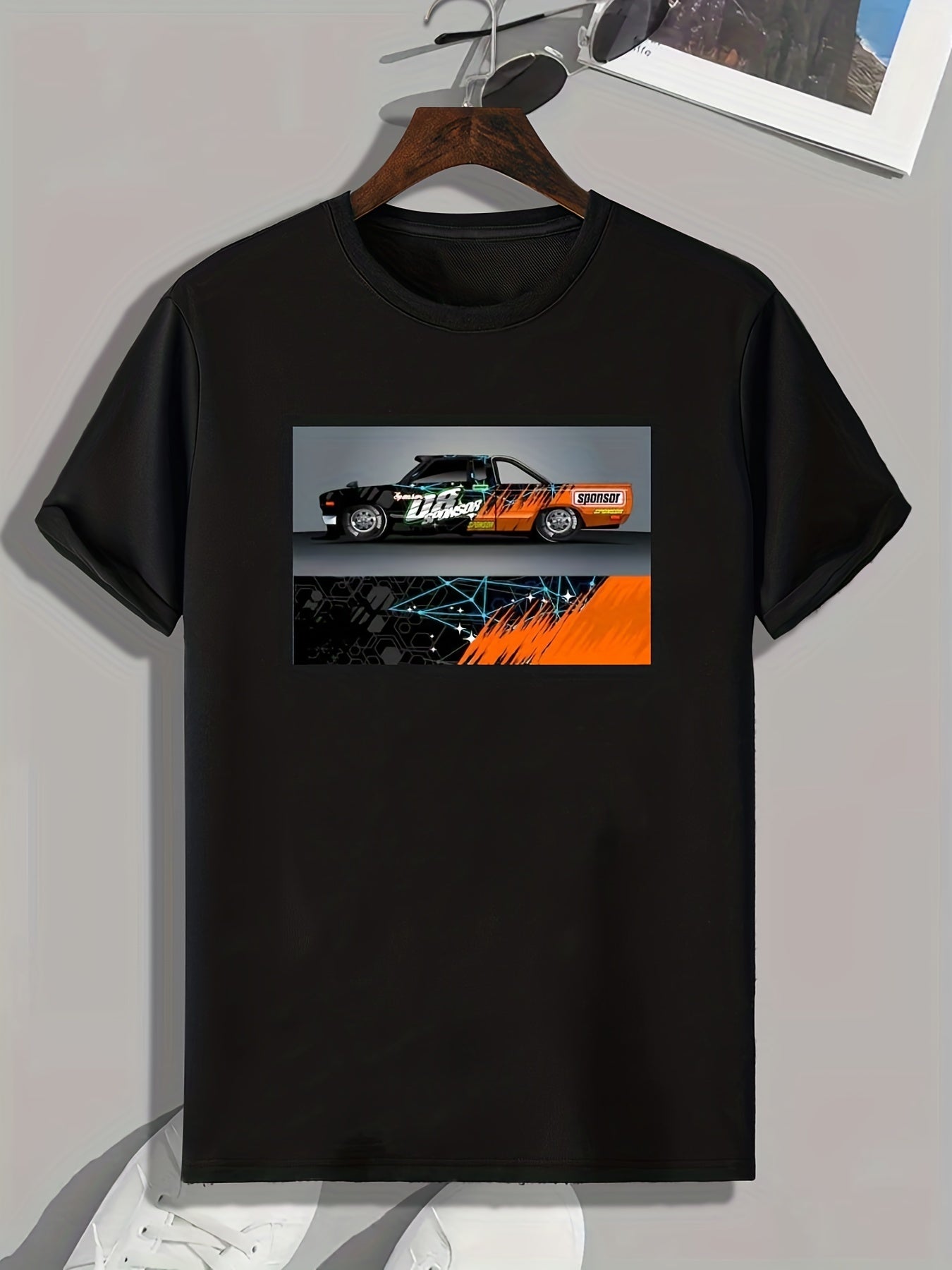 Car Graffiti Print Men's Comfy T shirt Active Slightly Stretch Breathable Tee