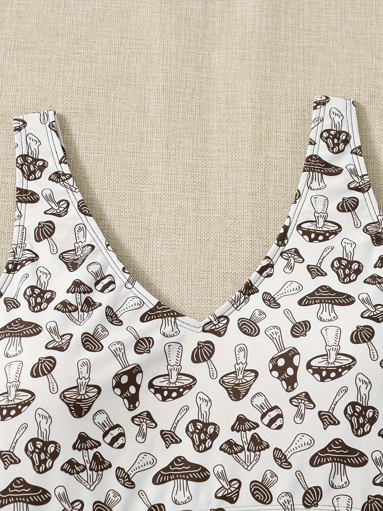  Sexy Mushroom Print V Neck Cut Out One Piece Swimsuit