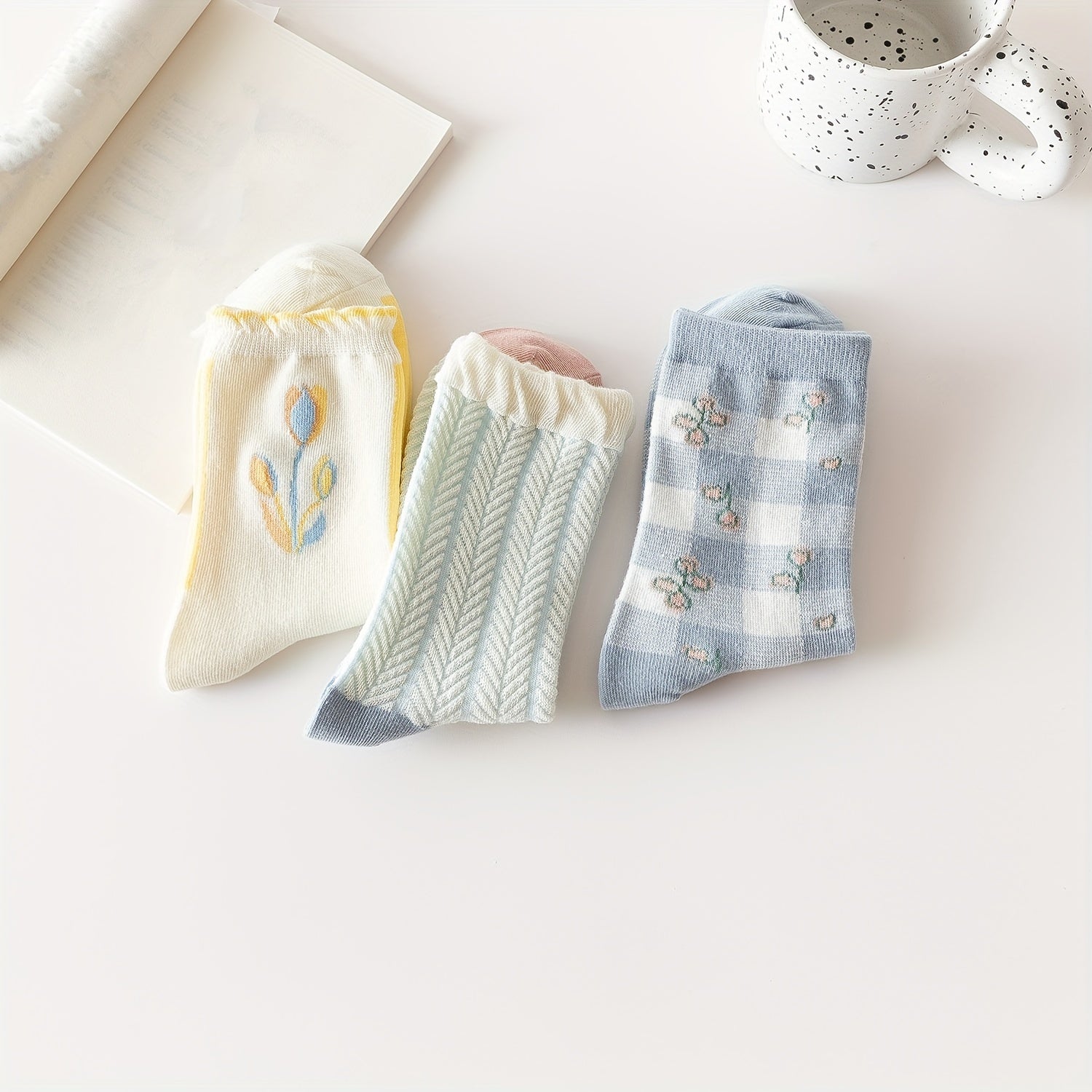 3 Pairs Tulip Ruffle Socks Sweet & Mid Tube Women's Stockings
