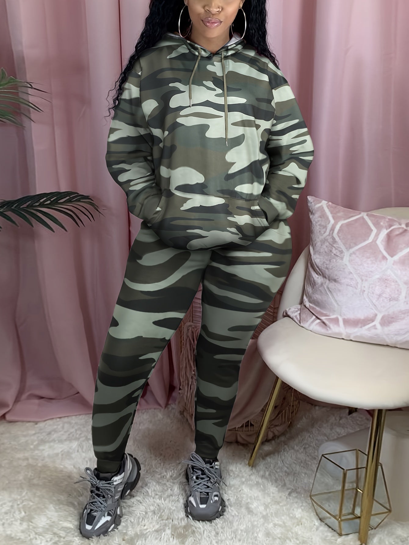 Women's Plus Camo Hoodie & Jogger Sweatpants Set