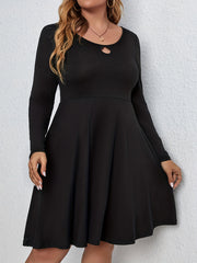  Solid Cut Out Long Sleeve Round Neck Dress