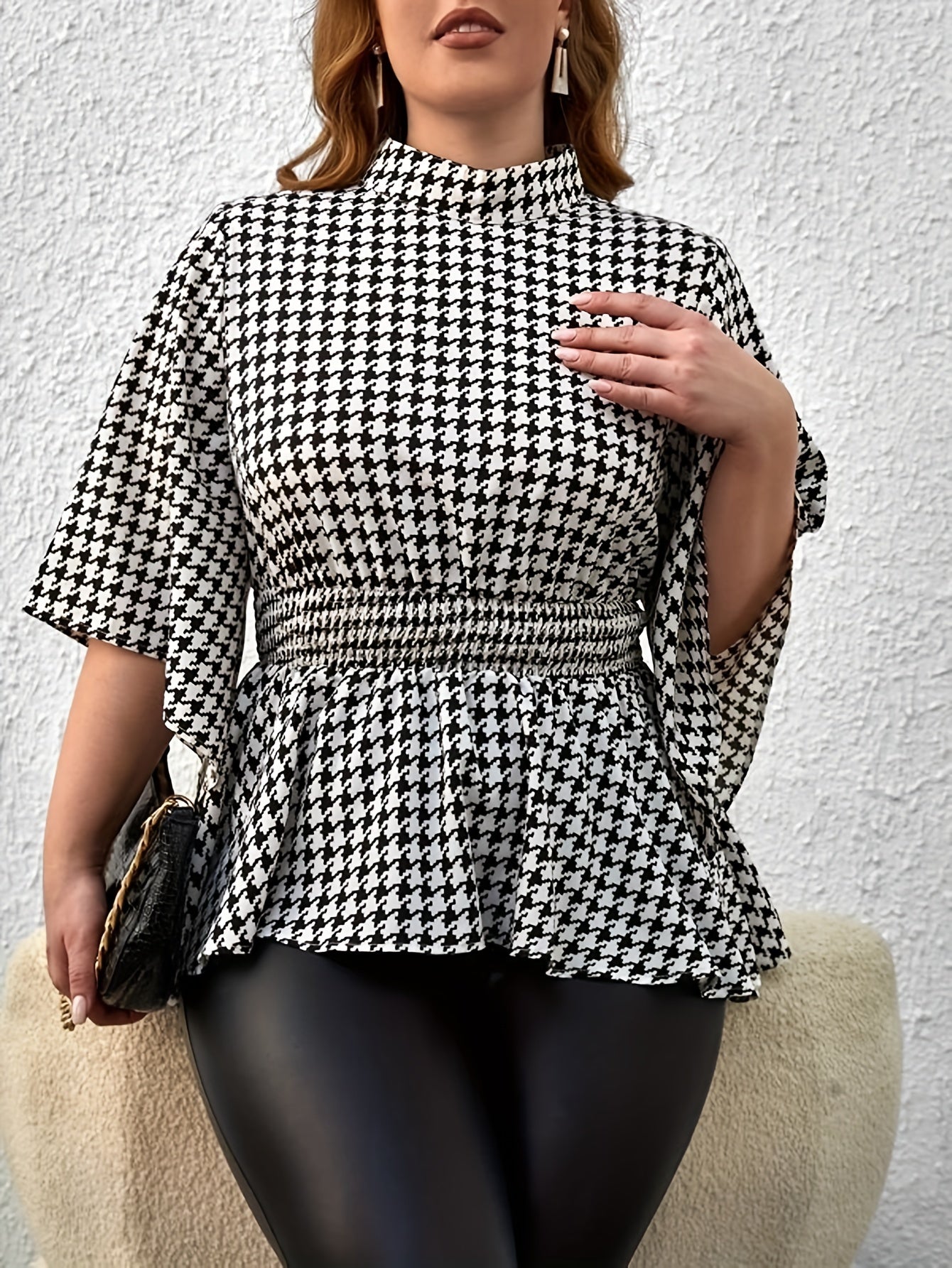  Houndstooth Print Nipped Waist Peplum Top
