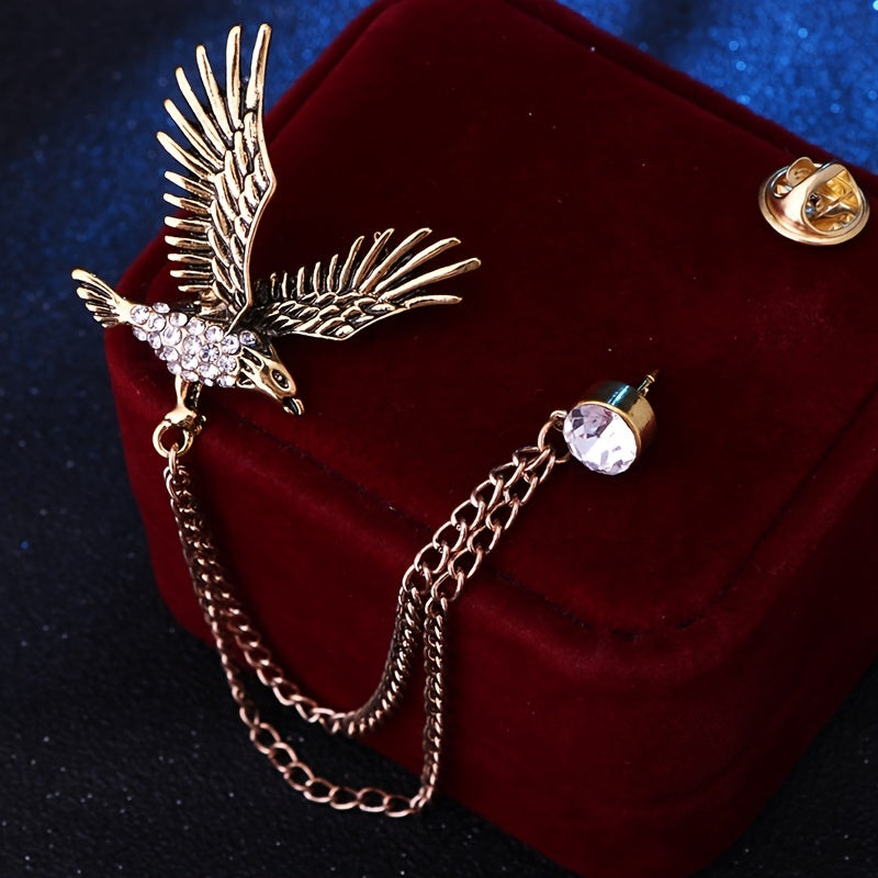 Vintage Eagle Brooch Men's Domineering Animal Pin Rhinestone Wings Chain Brooch