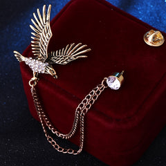 Vintage Eagle Brooch Men's Domineering Animal Pin Rhinestone Wings Chain Brooch