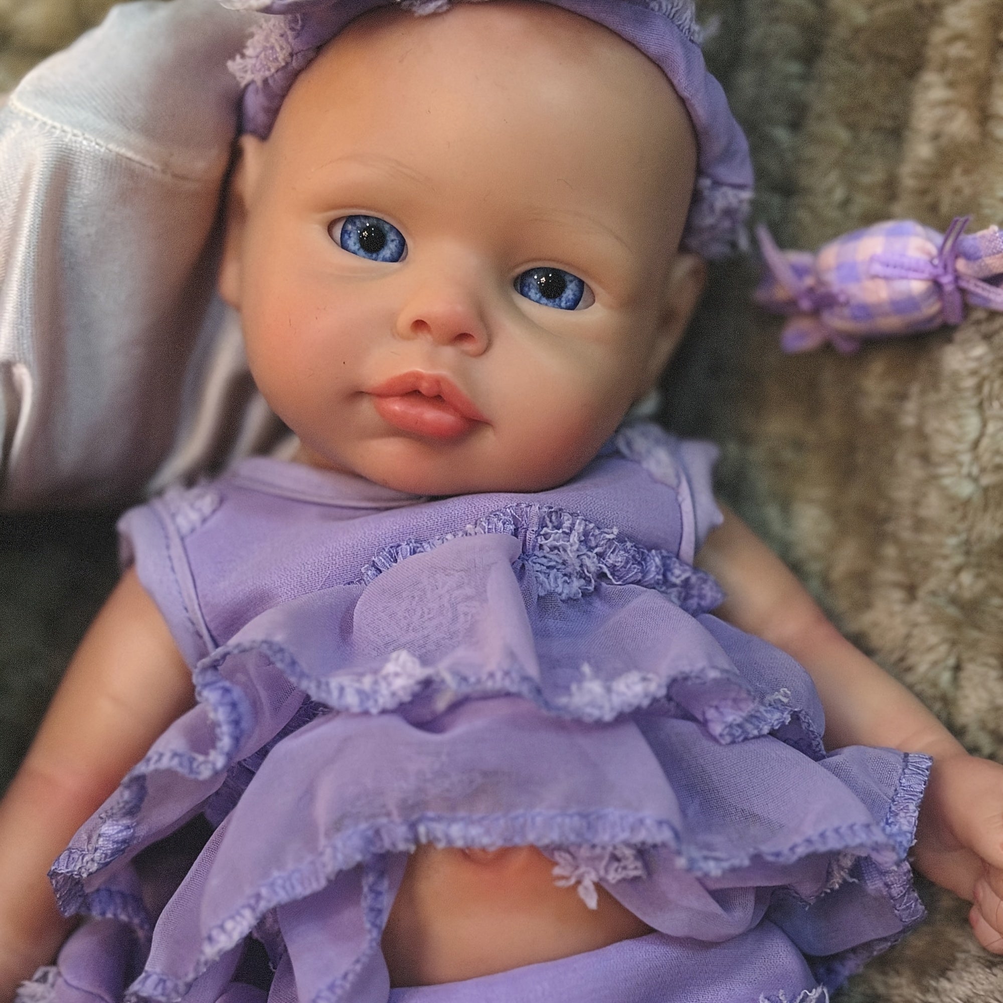 Realistic 13in Open Eyes Reborn Baby Doll Silicone Girl Toy