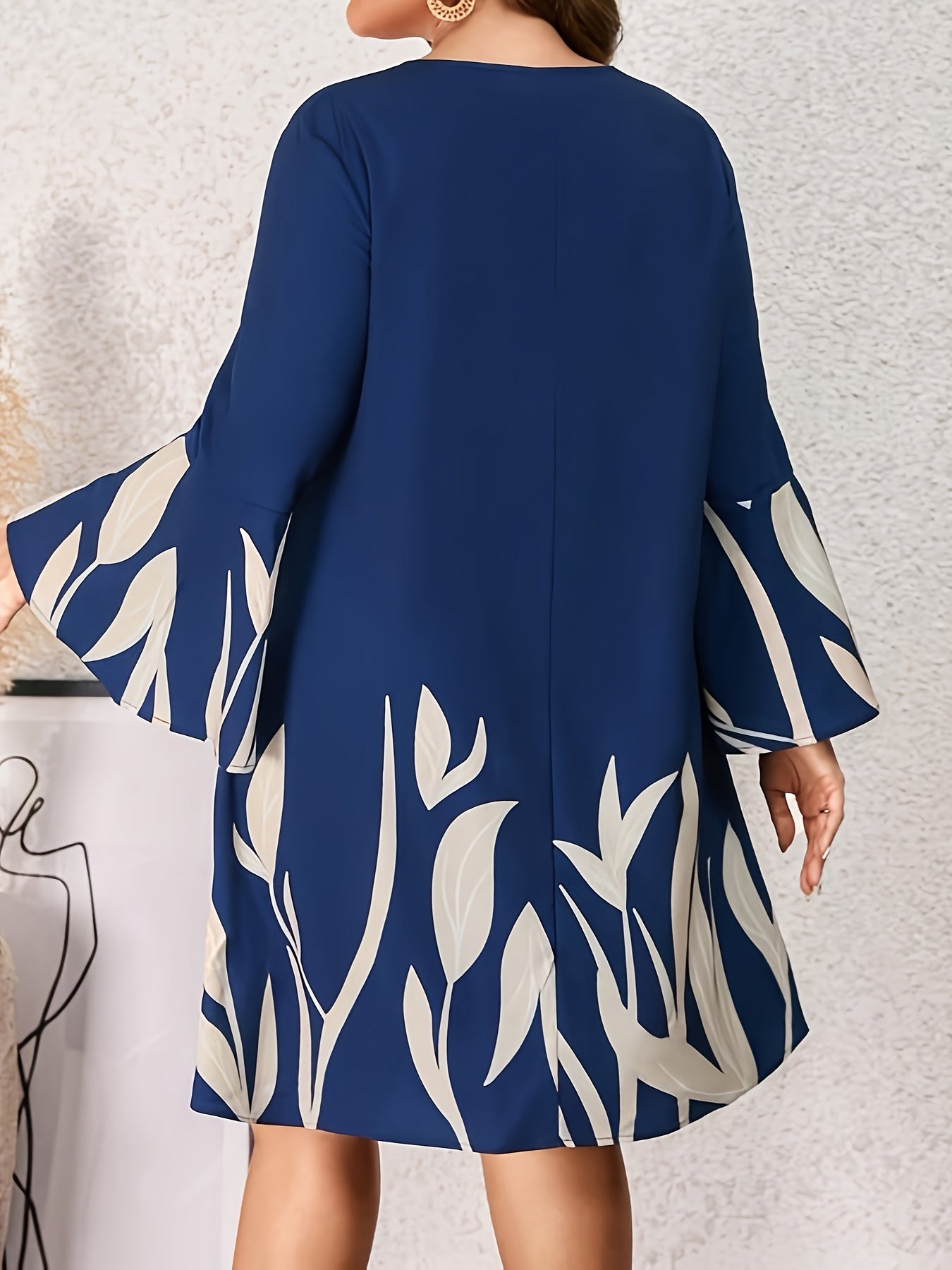  Women's Floral Print Bell Sleeve V Neck Casual Dress