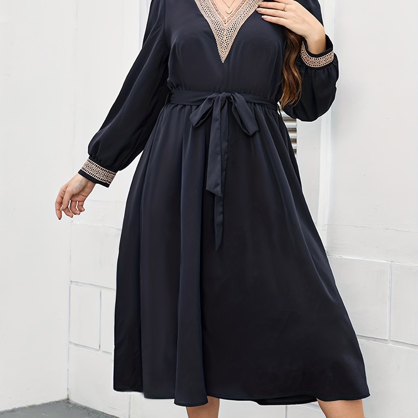 Applique Lantern Sleeve V Neck Belted Maxi Dress Plus Size