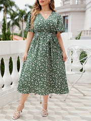 Plus Ditsy Print Short Sleeve Midi Dress