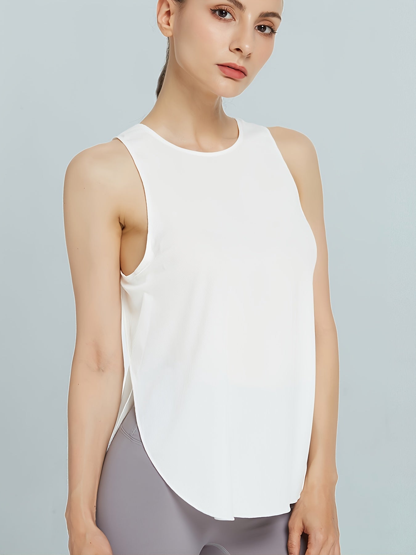 Women's High Cut Crew Neck Tank Top for Yoga