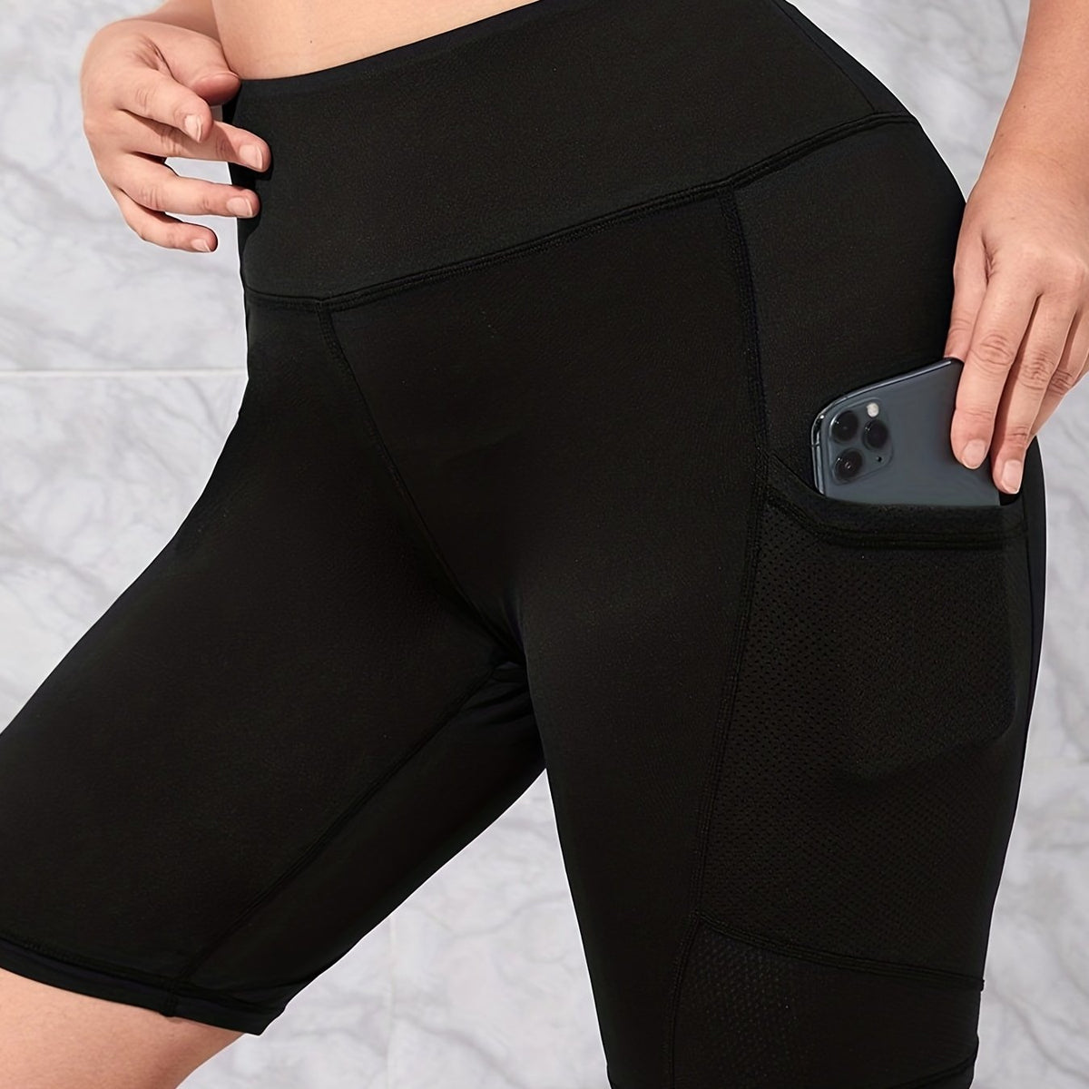  Solid High Rise Skinny Fitness Shorts With Pockets