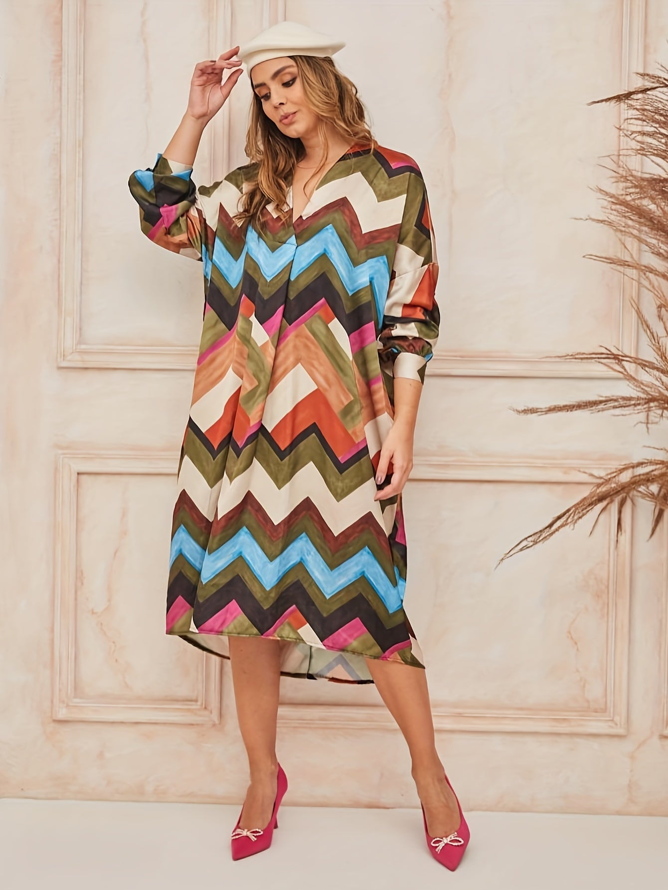  Geometric Print V Neck Casual Dress
