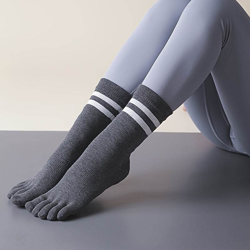 Women's Mid Calf Yoga Socks Non Slip Stripe Sports Socks