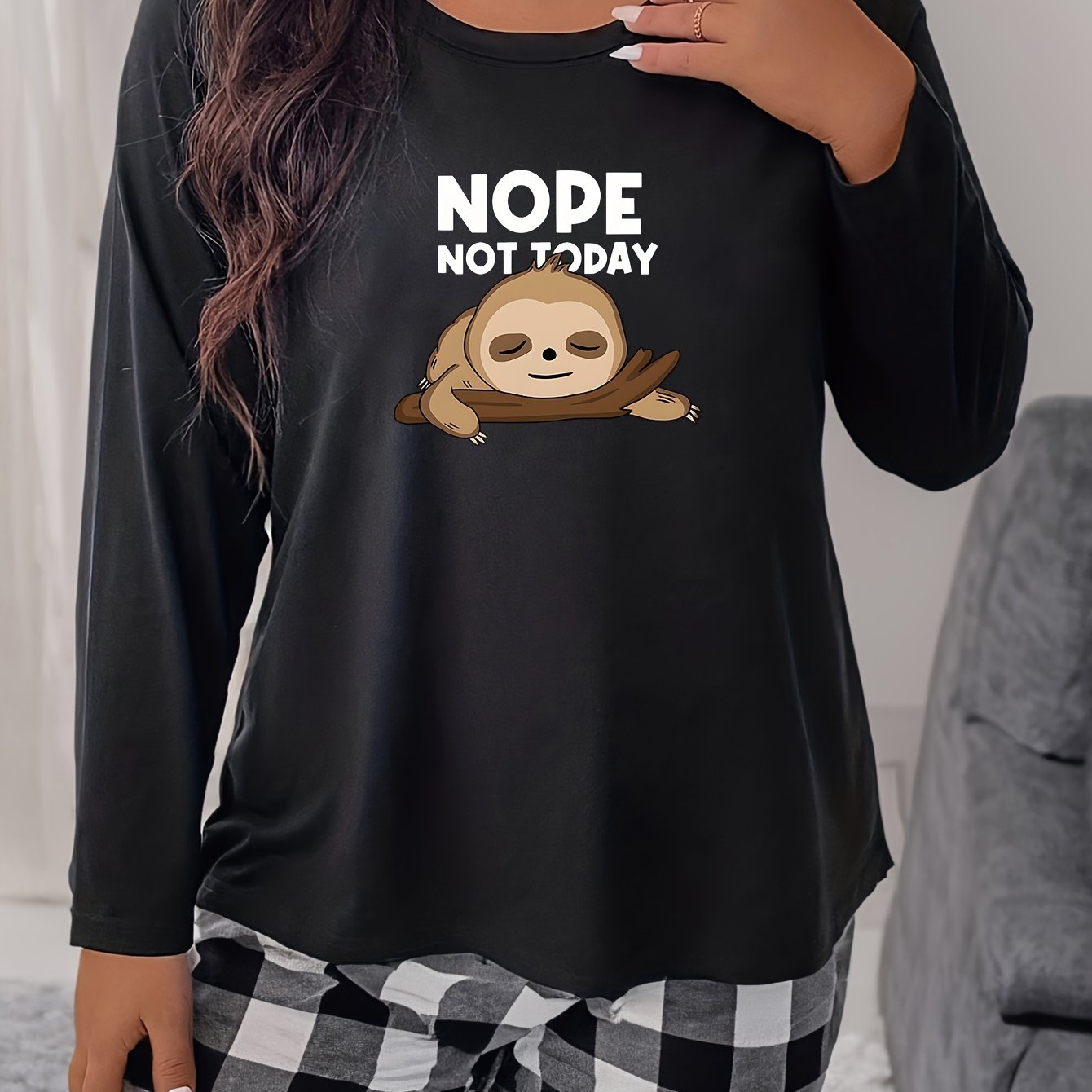 Women's Plus Sloth Print Long Sleeve Round Neck Tee